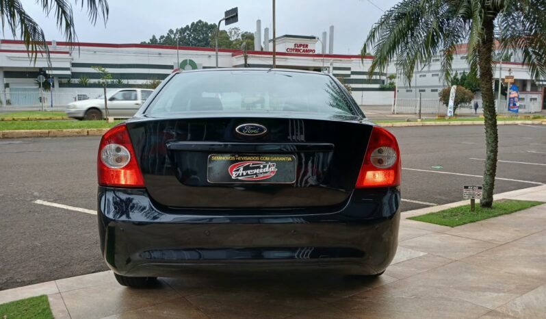 Ford Focus Sedan 1.6 2012 Câmbio manual completo