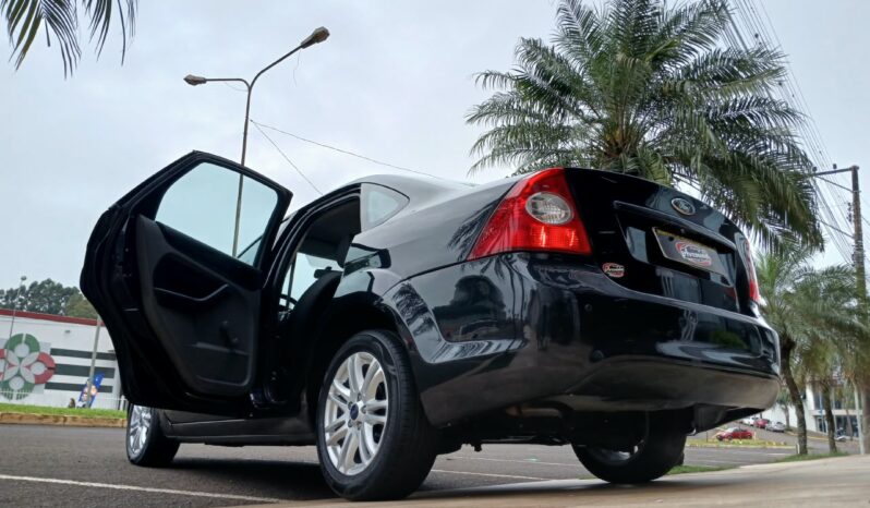 Ford Focus Sedan 1.6 2012 Câmbio manual completo