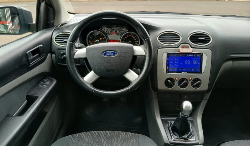 Ford Focus Sedan 1.6 2012 Câmbio manual completo