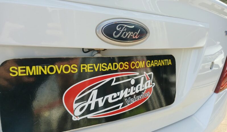 Ford Fiesta Sedan Class 1.6 2010 Câmbio manual completo