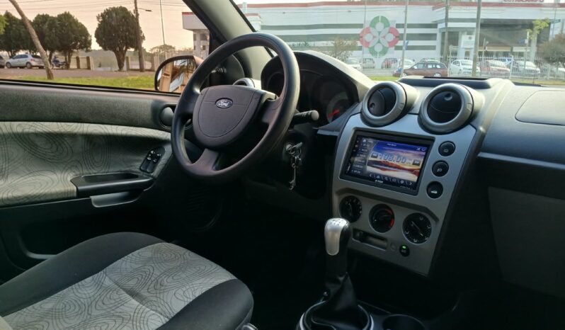 Ford Fiesta Sedan Class 1.6 2010 Câmbio manual completo