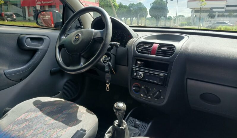 Corsa Hatch 1.0 2003 completo