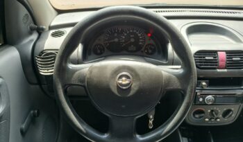 Corsa Hatch 1.0 2003 completo