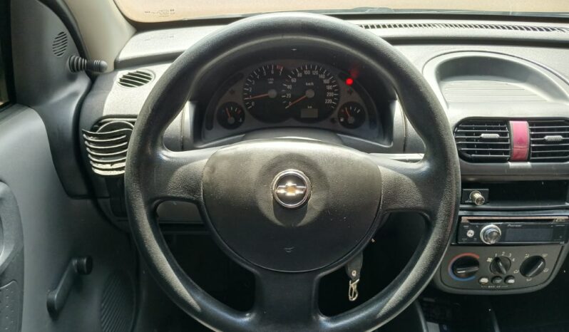 Corsa Hatch 1.0 2003 completo